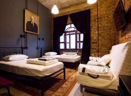 Yagel Loft Hostel