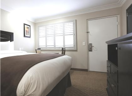 Raincross Hotel Riverside