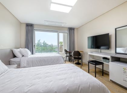 Swimeong Nolmeong Guesthouse