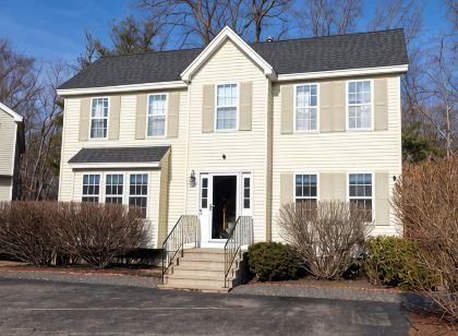 Relaxing Getaway: Entire 3-BR Home w/ Fireplace