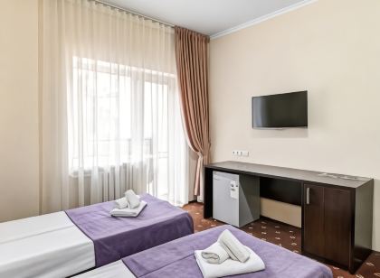 Viktoriya Hotel