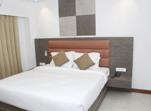 GK Palace Pure Veg Hotel