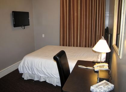 Barclay Hotel
