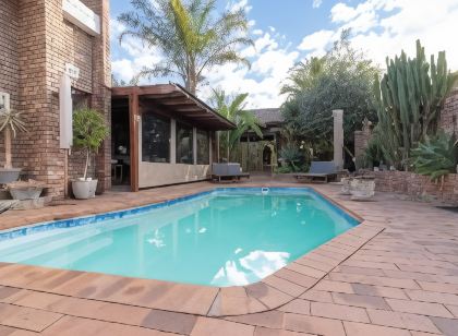 Earthbound Guest House