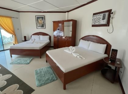 Isis Bungalows
