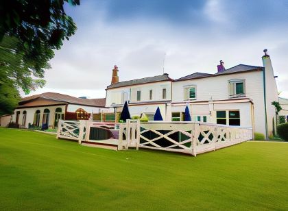 Woughton House Hotel