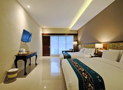 The Nalaya Hotel & Resto