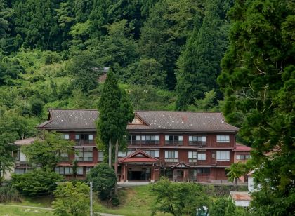越後松之山温泉 凌雲閣