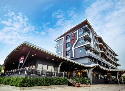 Chunlee Grand Korat