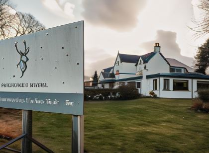 Broadford Hotel