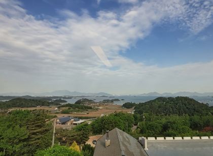 벨라마레 펜션, 카페