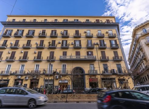 Gallery Suite Naples