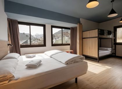 Font Andorra Hostel
