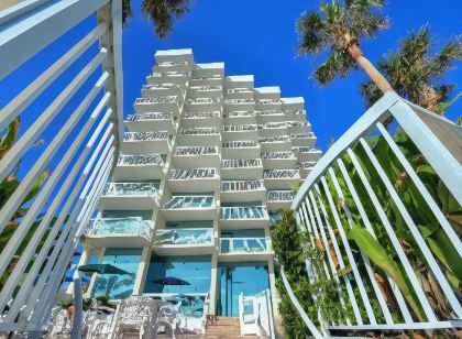 Bahama House - Daytona Beach Shores