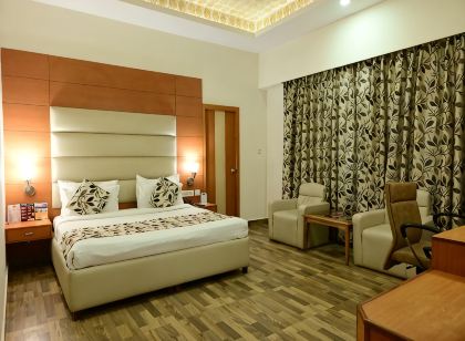 Grand Continental Hotel