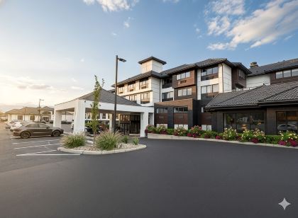 Hotel Kelowna & Conference Centre