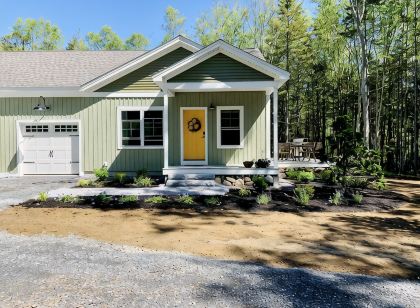 Shipbuilder’s Retreat sleeps 6, 5 minutes to Harbor