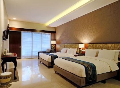 The Nalaya Hotel & Resto