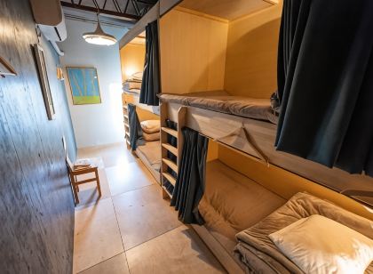 Kamp Houkan-Cho Backpacker's Inn & Lounge