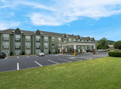 SureStay Plus Hotel by Best Western Sevierville