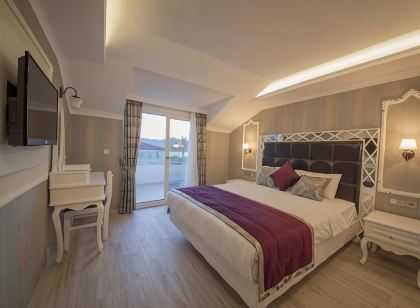 Yeniceri City Hotel