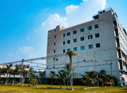 Clarion Inn Amps Patiala