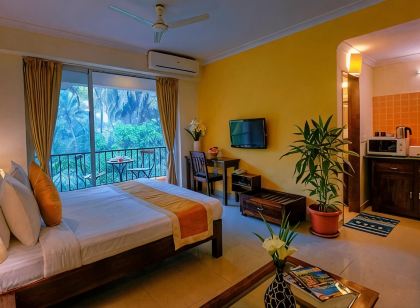TreeHouse Blue Hotel & Serviced Apartments