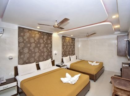 Sri Maharaja Residency