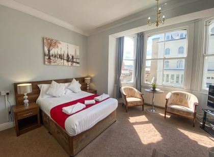 The Broadway Hotel