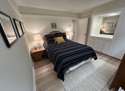 Homestead Resort - Lake Michigan Frontage 1 Bdrm Condo - (sleeps 4) - Glen Arbor