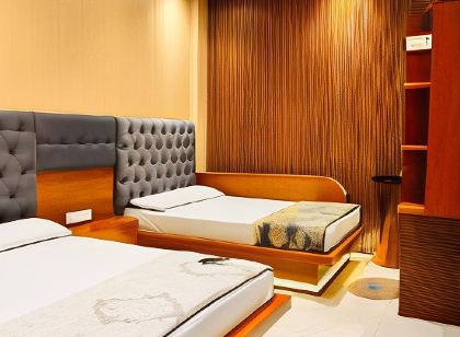 Pallav Guest House