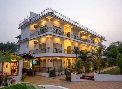 Aaria Hills