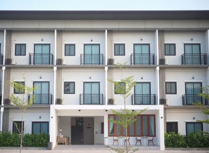 โรงแรมเดอะ เซน โฮเต็ล ยโสธร