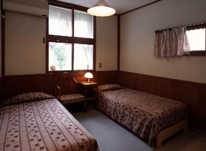 阿蘇鐘樓膳食公寓