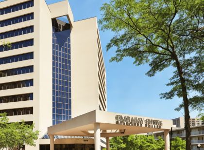 엠버시 스위트 바이 힐튼 크리스털 시티 내셔널 에어포트