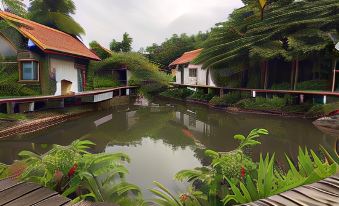 Chiangmai Royal Creek Hotel