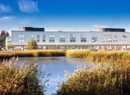 Hotel Victor Pruszków DeSilva