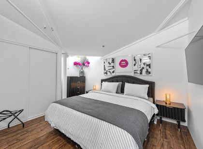 Woolstore Elegance ~ 2Bed/2Bath/1Car ~ Teneriffe