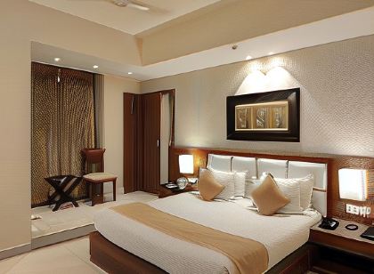 Sangai Continental (The Boutique Hotel)
