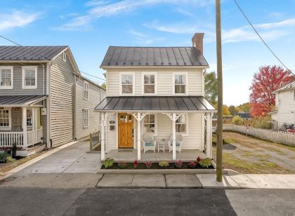 South Street Stay - Downtown Leesburg