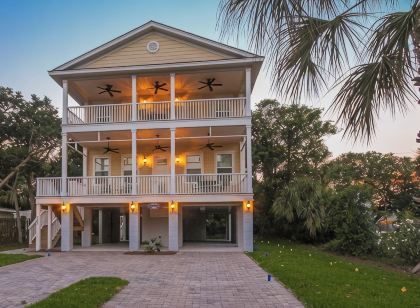 Tybee Time - Relax and Unwind! Minutes To The Beach