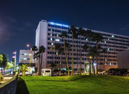 Crowne Plaza Phoenix Airport - Phx