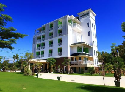 โรงแรมเดอะ เทอเรส - The Terrace Hotel