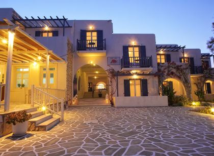 Paros Inn Seafront by Ghh