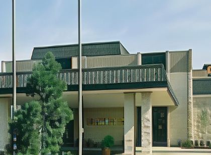 DoubleTree by Hilton Detroit - Dearborn