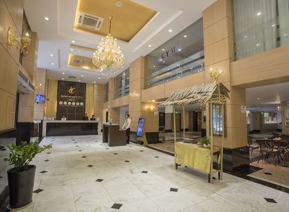Esperado Lakeview Hotel