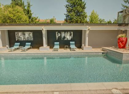 Hôtel Arles Plaza