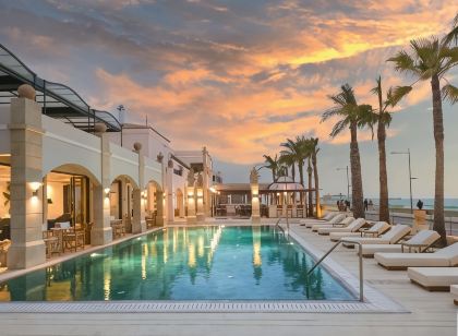 Grecotel Plaza Beach House