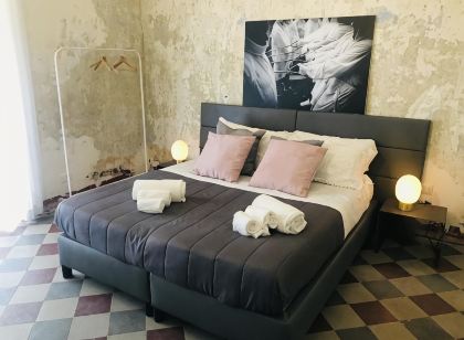 Agatha Cosy Hotel