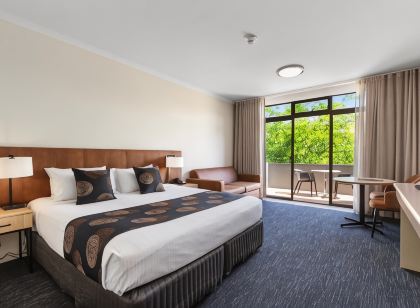 Mantra Meridien Adelaide